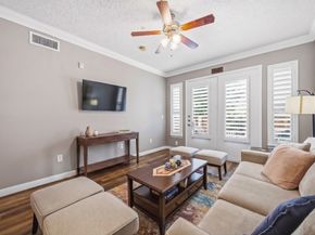2299 Lone Star Drive 327, Sugar Land TX 77479