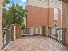 2299 Lone Star Drive 327, Sugar Land TX 77479