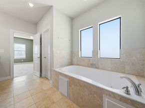 5525 Kiam Street C, Houston TX 77007