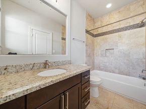 5525 Kiam Street C, Houston TX 77007