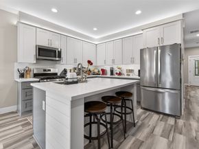 5417 Texas Street A, Houston TX 77011