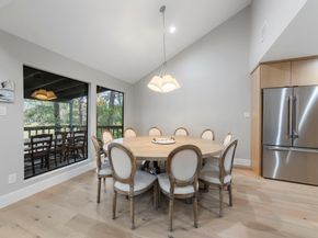 14 Wakerobin Court, The Woodlands TX 77380