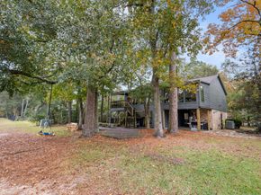 14 Wakerobin Court, The Woodlands TX 77380