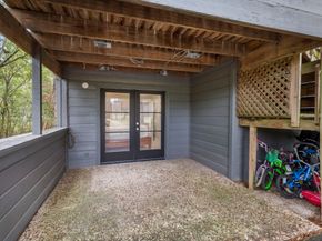 14 Wakerobin Court, The Woodlands TX 77380