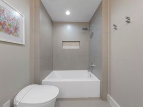 14 Wakerobin Court, The Woodlands TX 77380