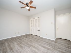 7878 Leonora Street, Houston TX 77061