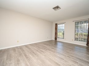 7878 Leonora Street, Houston TX 77061