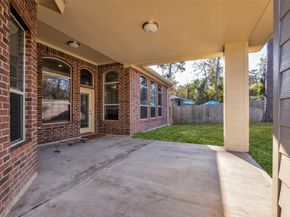 2512 Wynden Meadow Lane, Conroe TX 77304