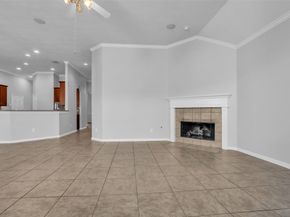 2512 Wynden Meadow Lane, Conroe TX 77304