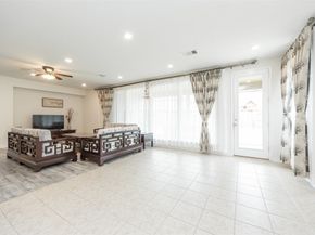 15406 Easton Gate Lane, Houston TX 77044