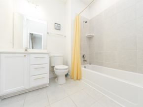 15406 Easton Gate Lane, Houston TX 77044