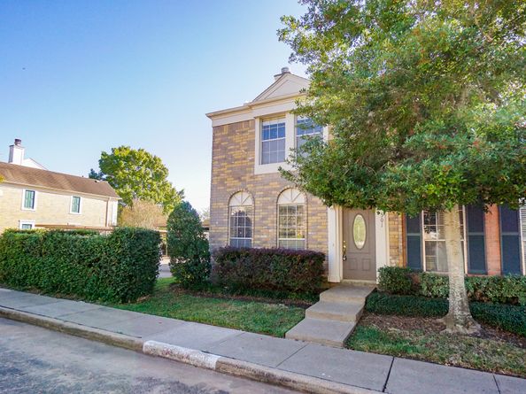 2808 Grants Lake Boulevard 501, Sugar Land TX 77479