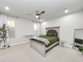 9614 Riddlewood Ln, Houston TX 77025