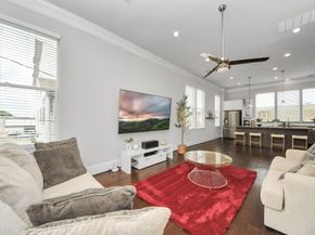 9614 Riddlewood Ln, Houston TX 77025