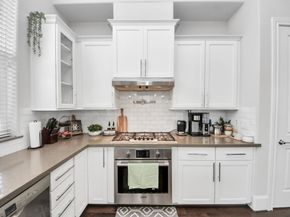 9614 Riddlewood Ln, Houston TX 77025