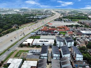 9614 Riddlewood Ln, Houston TX 77025