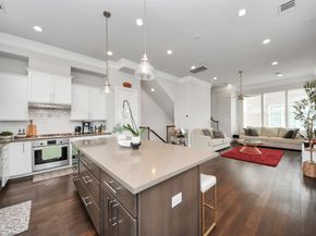 9614 Riddlewood Ln, Houston TX 77025