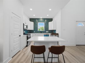 5604 Mulvey Street, Houston TX 77020