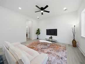 5604 Mulvey Street, Houston TX 77020