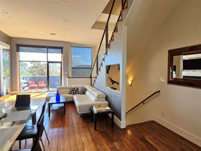 1304 W Dallas, Houston TX 77019