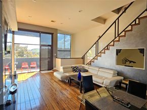 1304 W Dallas, Houston TX 77019