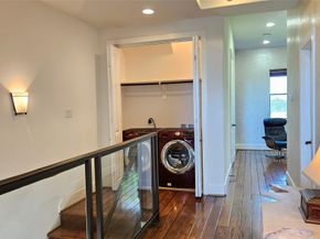 1304 W Dallas, Houston TX 77019