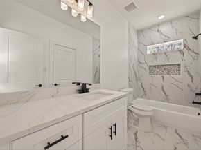 9332 Waller Street, Houston TX 77012