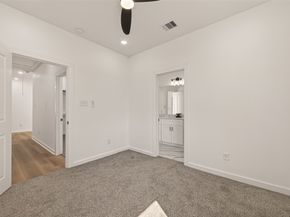 9332 Waller Street, Houston TX 77012