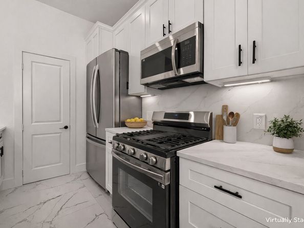 9332 Waller Street, Houston TX 77012