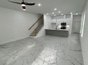 9332 Waller Street, Houston TX 77012