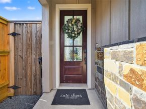 1303 Upland Retreat Blue Place, Houston TX 77043