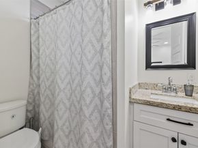 1303 Upland Retreat Blue Place, Houston TX 77043