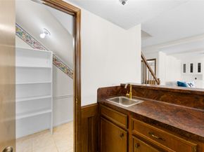 3614 Shanemoss Court, Houston TX 77068