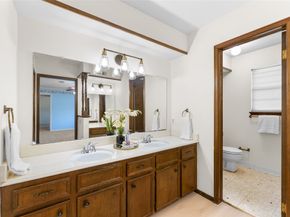 3614 Shanemoss Court, Houston TX 77068