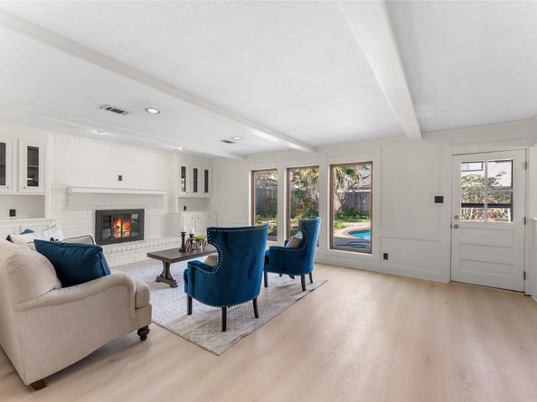 3614 Shanemoss Court, Houston TX 77068