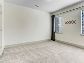 2825 Pease Street, Houston TX 77003