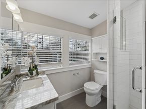 1305 Enid Street, Houston TX 77009