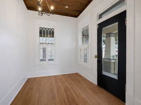 1114 Welch Street, Houston TX 77006