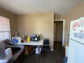 8003 Munn Street, Houston TX 77029