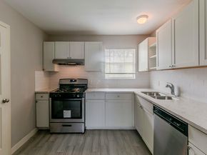 5009 Bataan Road, Houston TX 77033