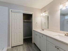 5009 Bataan Road, Houston TX 77033