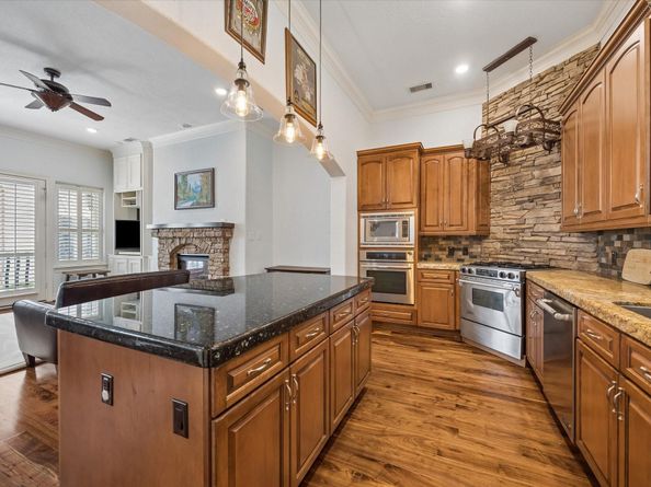 2128 Harold Street A, Houston TX 77098