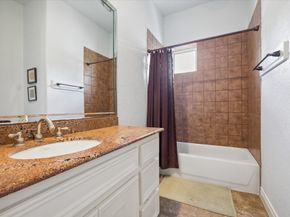 2128 Harold Street A, Houston TX 77098