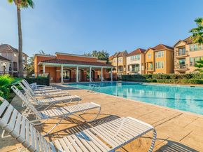 7155 Windwater Lagoon, Houston TX 77036