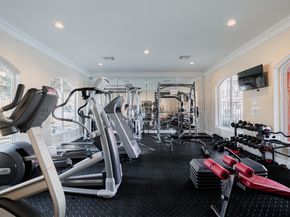 7155 Windwater Lagoon, Houston TX 77036