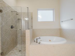 7155 Windwater Lagoon, Houston TX 77036