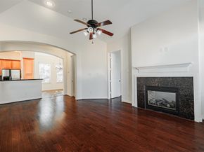 7155 Windwater Lagoon, Houston TX 77036