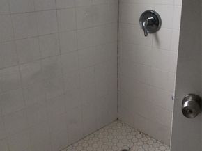 802 E 32nd Street, Houston TX 77022