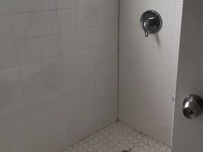 802 E 32nd Street, Houston TX 77022