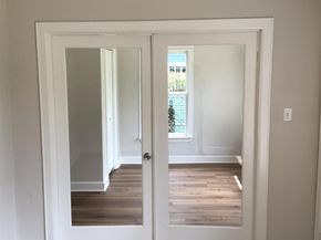 802 E 32nd Street, Houston TX 77022